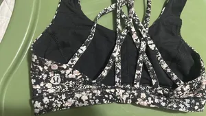 Lululemon Bra Sports thumbnail 3