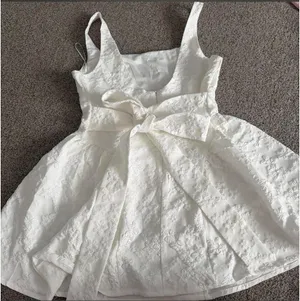 Floral Embroidered Dress White Size XL thumbnail 2