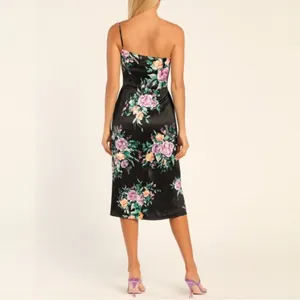 NWT Lulus Keepin' It Chic Black Floral Satin One-Shoulder Midi Dress Size Medium thumbnail 4