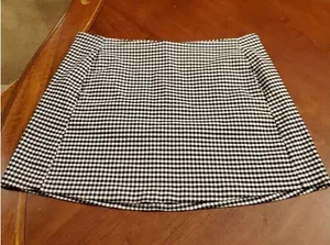 Urban Outfitters Black and White Gingham Mini Skirt with Side Pockets Sz L thumbnail 1