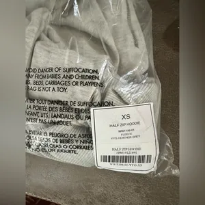 NWT WeWoreWhat Light Gray Zip-Up crop hoodie and Joggers Set XS thumbnail 13