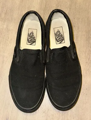 Vans thumbnail 1