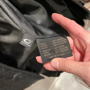 Cute vintage 90s black quilted leather broken in bomber jacket pockets festival thumbnail 4