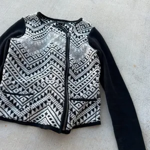 Lucky Brand medium sweater‎ jacket thumbnail 3