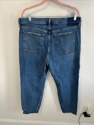 Abercrombie & Fitch The Mom High Rise Jeans thumbnail 3