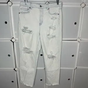 American Eagle Outfitters Mom Jeans Ripped High Waist Size 8 Short thumbnail 2