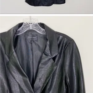 Line & Dot River Vegan Faux Leather Longline Blazer Jacket Size Small Black thumbnail 5