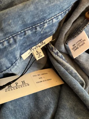 Super pretty denim dress size Lg thumbnail 8