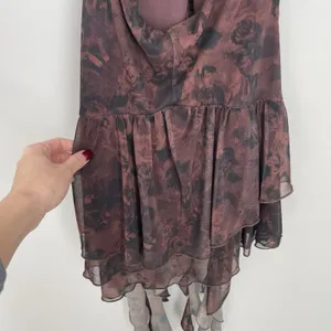 Urban Outfitters Size S Brown V Neck Y2K Dress Waterfall Boho Flowy Mini thumbnail 6