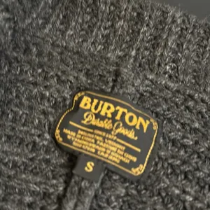 Burton Charcoal Gray Women's Cardigan‎ thumbnail 2
