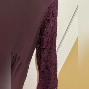 Ann Taylor LOFT medium Burgundy Lace Long Sleeve Peplum Blouse Top thumbnail 2