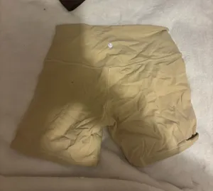 Lululemon Shorts align thumbnail 2