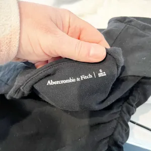 Abercrombie Ava Ruched Square Neck Long Sleeve Top Black Small thumbnail 3