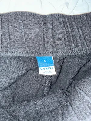 Old Navy Linen Shorts thumbnail 2