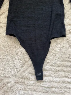 Abercrombie & Fitch Black Long Sleeve V-Neck Bodysuit thumbnail 3