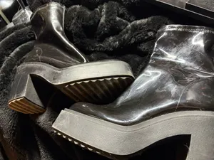 H&M Platform Boots Black thumbnail 2
