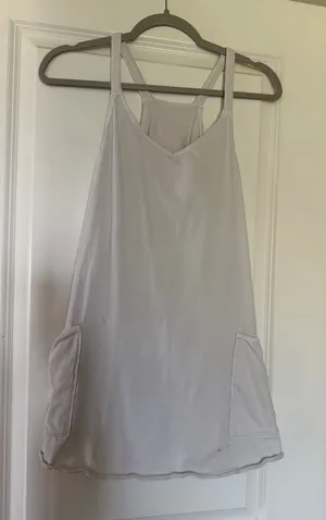 Athletic Dress White Size M thumbnail 1
