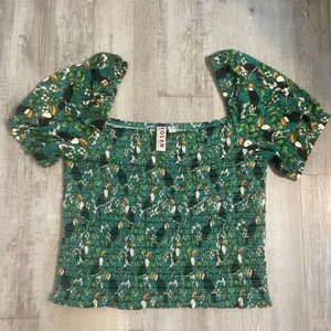 Dolan x Anthropologie Green Left Coast Smocked Puff Sleeved Top Tropical Bird XL thumbnail 9