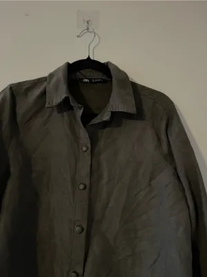 Zara Olive Green Button Up Shirt Small Minimalist Capsule Wardrobe Quiet Luxury thumbnail 3