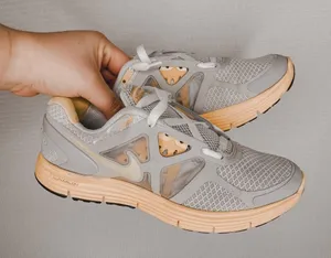 Nike | Grey Yellow Lunarlon Womans Sneaker‎ 7.5 thumbnail 1