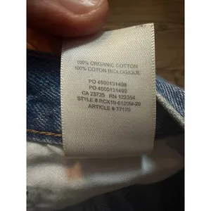 Denim Forum From Aritzia The Boyfriend Short High Rise Cut Off Short Sz 27 thumbnail 12