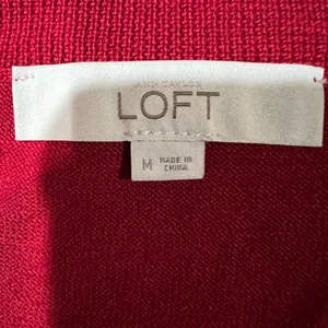 Red V Neck Ann Taylor Loft sweater size medium. thumbnail 4
