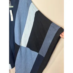 White House Black Market NWT Color Block Poncho Women's One Size Fits‎ All Blue thumbnail 3