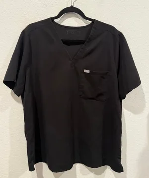 FIGS Black Catarina One Pocket Scrub Top thumbnail 1