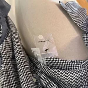 Tommy Hilfiger Black and White Houndstooth Check Button-Down Shirt Sz M thumbnail 4