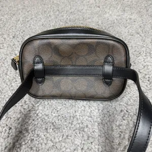 Coach Signature Canvas Camera Bag Belt Bag Crossbody Brown Black 2 Straps thumbnail 3