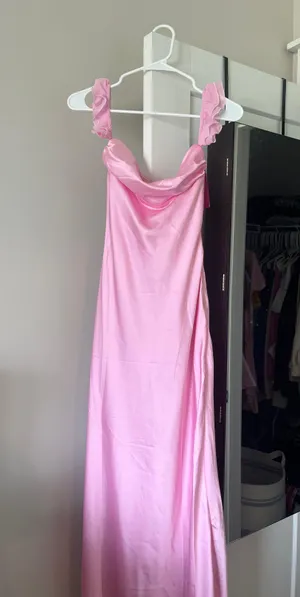 Size 4 thumbnail 3