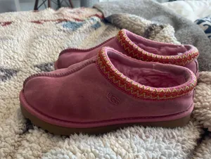UGG Tasman thumbnail 1