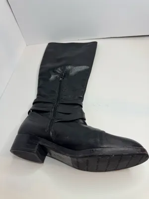 Via Spiga Black Leather Boots Womens Size 7.5M thumbnail 5