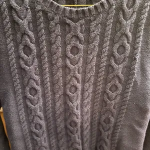 Women’s Vintage L.L. Bean Navy Blue Sweater Size Medium thumbnail 2