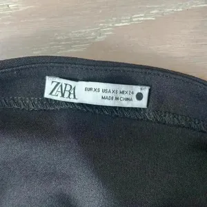 Zara Black Crop Top thumbnail 4