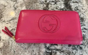 Gucci Pebbled Calfskin Soho Zip Around Wallet, magenta 💕 thumbnail 1