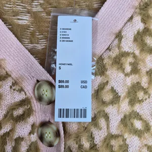NWT Urban Outfitters Kimchi Blue Meo Fuzzy Leopard Cropped Cardigan S Pink Honey thumbnail 3