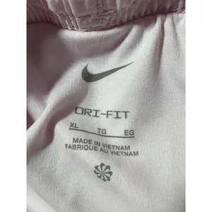 Nike Girls Youth XL Pink Dry-FIT Running Athletic Shorts Sporty Casual thumbnail 4