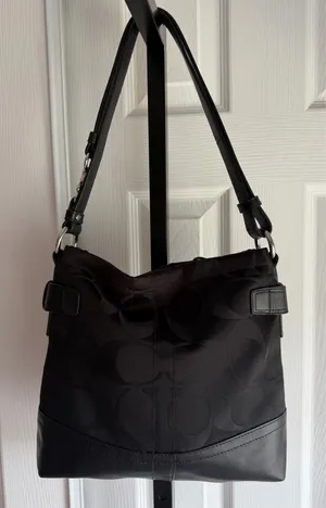 Coach Black Hobo Shoulder Bag With Chain Detail Women's thumbnail 3