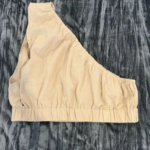 Petal Pup Beige off Shoulder Top Size 10 thumbnail 1
