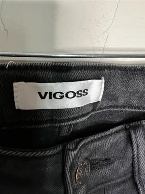 Vigoss Marley Crop Boot Washed Black Raw Hem‎ Stretch Jeans thumbnail 4