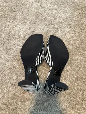Zebra Print Mules size 9  thumbnail 5