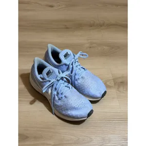 Nike Air Zoom Pegasus 35 Women 8 Light Blue White Running Shoes 942855-405 thumbnail 2