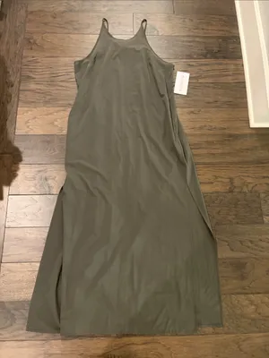 New With Tags Athleta Petite Hayes Pleated Dress Sz SP (fits large) thumbnail 7