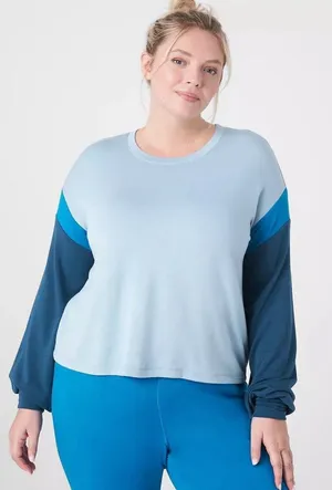 Lane Bryant Livi Colorblock Sweatshirt Sz 26 28 Cozy Soft Long Sleeve Blue thumbnail 1