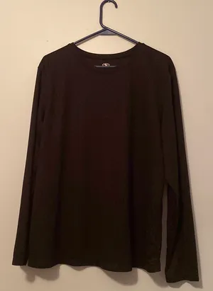 Black Long Sleeve T-shirt thumbnail 1