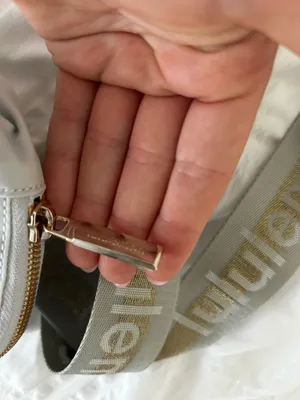 Lululemon Everywhere Belt Bag 1L Grey with Gold zippering thumbnail 6