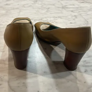Studio pollini Elegant Tan Peep-Toe Heels khaki tan sz 38 made in Italy thumbnail 5