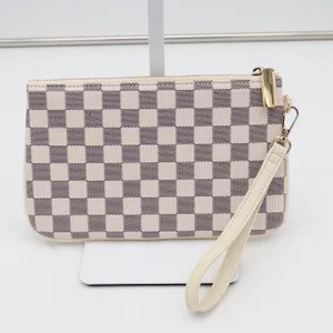 Daisy Rose Wristlet Womens OS Checkered Cream Purple Vegan Leather Excellent thumbnail 2