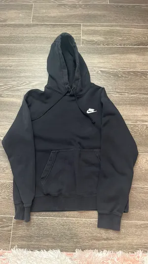 Men’s Nike Hoodie thumbnail 1